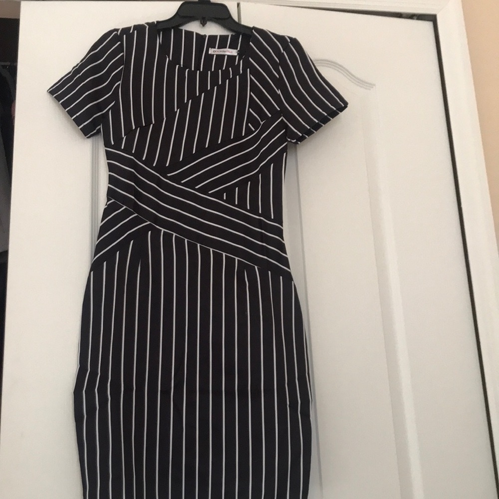 Black and white knee-length
